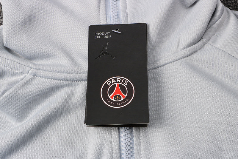 KIT PASSEIO COM CAPUZ - PARIS SAINT GERMAIN (PSG) - BRANCO E ROSA