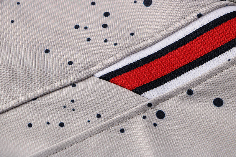 KIT PASSEIO - PARIS SAINT GERMAIN (PSG) - GELO, AZUL E VERMELHO