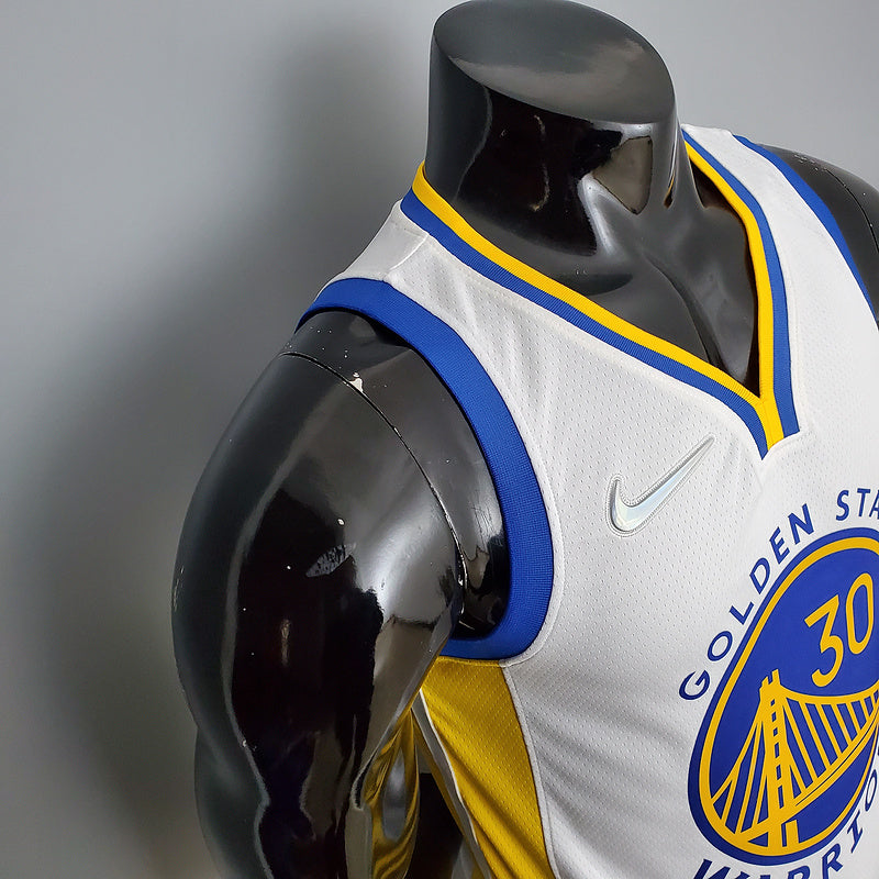 CAMISA GOLDEN STATE WARRIORS - QUBRA DE RECORDE STEPHEN CURRY 2974 VEZES DE 3 - BRANCA COM NIKE BRILHANTE - ICON EDITION 75TH ANNIVERSARY - 2021/ 2022