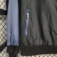 Carregar imagem no visualizador da galeria, CORTA VENTO - CHELSEA - PRETO E AZUL
