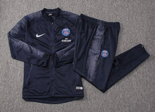 Carregar imagem no visualizador da galeria, KIT PASSEIO - PARIS SAINT GERMAIN (PSG) - AZUL FLY EMIRATES
