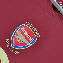 Carregar imagem no visualizador da galeria, CAMISA ARSENAL  - RETRÔ - TORCEDOR - 2005
