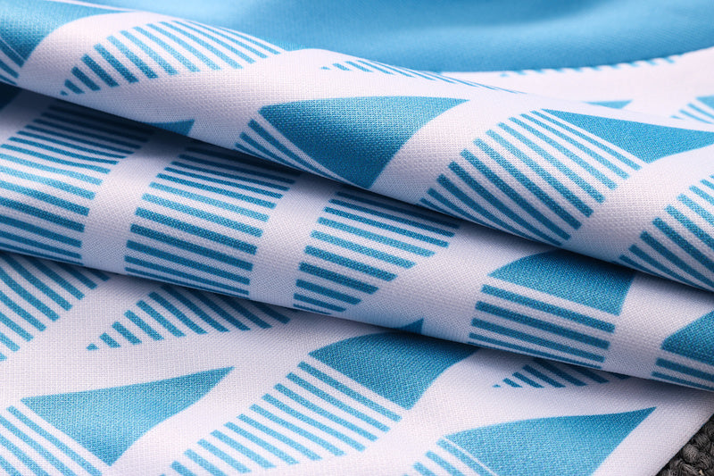 KIT PASSEIO COM CAPUZ - OLYMPIQUE DE MARSEILLE - AZUL E BRANCO