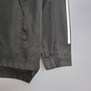 CORTA VENTO - MANCHESTER UNITED- PRETO, BRANCO E VERMELHO