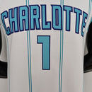 CAMISA CHARLOTTE HORNETS - BRANCA COM JORDAN BRILHANTE - ICON EDITION 75TH ANNIVERSARY - 2021/ 2022