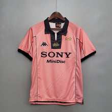 Carregar imagem no visualizador da galeria, CAMISA JUVENTUS - RETRÔ - TORCEDOR - 1997
