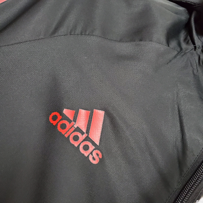 CORTA VENTO - MANCHESTER UNITED- PRETO, BRANCO E VERMELHO