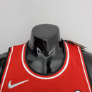 CAMISA CHICAGO BULLS - VERMELHA COM NIKE BRILHANTE - CITY EDITION 75TH ANNIVERSARY - 2022