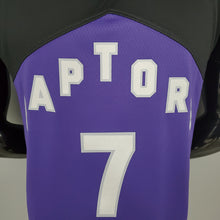 Carregar imagem no visualizador da galeria, CAMISA TORONTO RAPTORS - EDIÇÃO BÔNUS - ROXA
