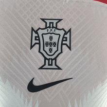 Carregar imagem no visualizador da galeria, CAMISA PORTUGAL - SPECIAL EDITION - JOGADOR - 22/ 23
