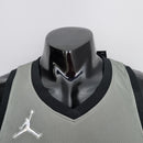 CAMISA BROOKLYN NETS - ICON EDITION 75TH ANNIVERSARY - JORDAN BRILHANTE - CINZA - 2021/ 2022