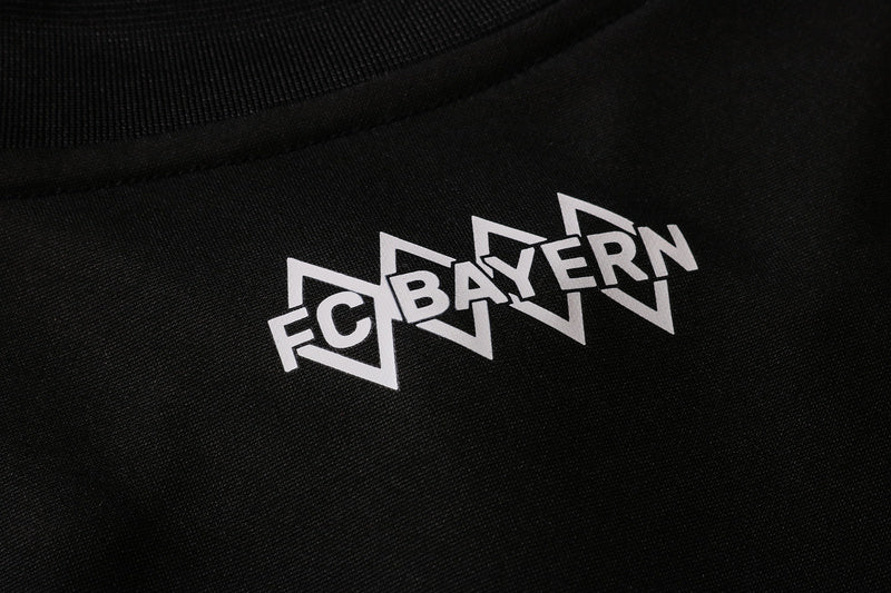 KIT PRÉ JOGO - BAYERN DE MUNIQUE - PRETO, BRANCO E VERMELHO