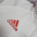 CORTA VENTO - MANCHESTER UNITED- BRANCO, PRETO E VERMELHO