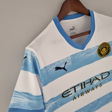 Carregar imagem no visualizador da galeria, CAMISA MANCHESTER CITY - EDIÇÃO ESPECIAL - TORCEDOR - 22/ 23
