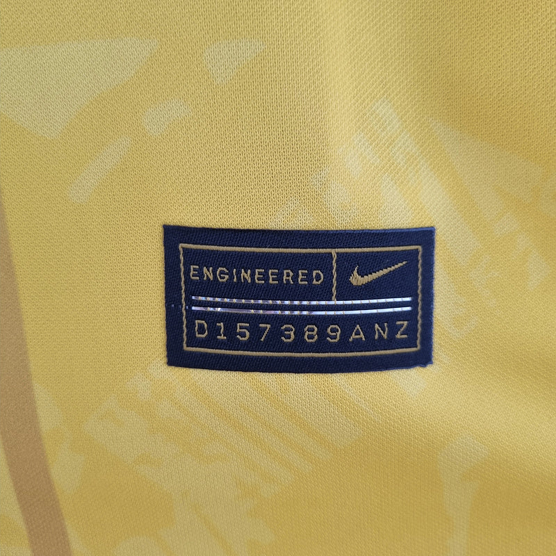 CAMISA BRASIL - CONCEITO CRISTO REDENTOR - TORCEDOR - 22/ 23