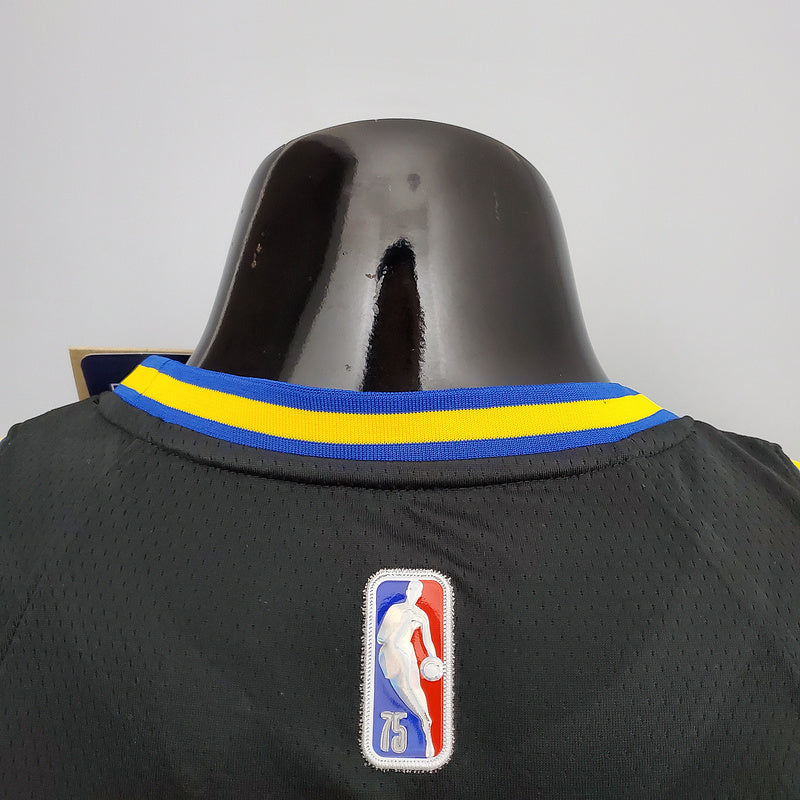 CAMISA GOLDEN STATE WARRIORS - QUBRA DE RECORDE STEPHEN CURRY 2974 VEZES DE 3 - PRETA COM NIKE BRILHANTE - CITY EDITION 75TH ANNIVERSARY - 2021/ 2022