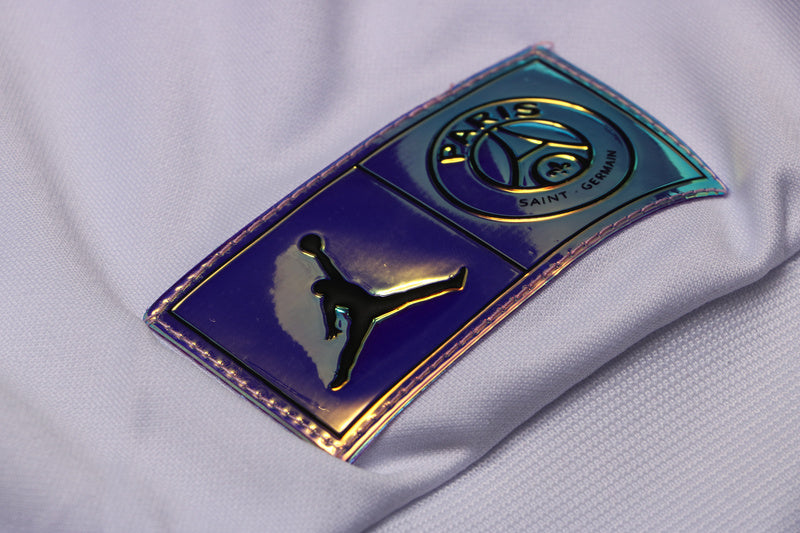 KIT MOLETOM - PARIS SAINT GERMAIN (PSG) - BRANCO COM SÍMBOLO ROXO E ROSA