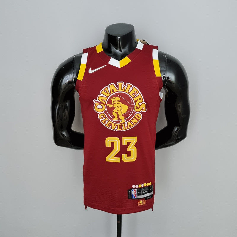 CAMISA CLEVELAND CAVALIERS - CITY EDITION 75TH ANNIVERSARY - NIKE BRILHANTE - VERMELHA - 2021/ 2022