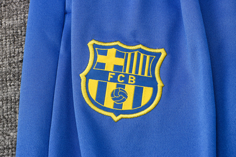 KIT PASSEIO COM CAPUZ - BARCELONA - VINHO E AZUL