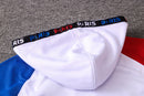 KIT PASSEIO COM CAPUZ - PARIS SAINT GERMAIN (PSG) - BRANCO, VERMELHO E AZUL