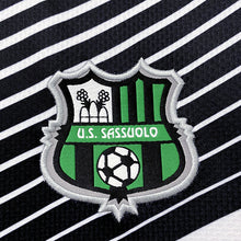 Carregar imagem no visualizador da galeria, CAMISA SASSUOLO - FORA/ AWAY - TORCEDOR - 21/22
