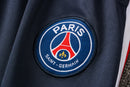 KIT PASSEIO COM CAPUZ - PARIS SAINT GERMAIN (PSG) - AZUL, BRANCO E VERMELHO