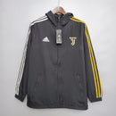 CORTA VENTO - JUVENTUS - PRETO, BRANCO E AMARELO