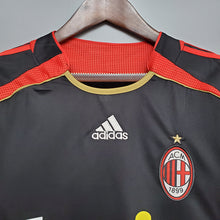 Carregar imagem no visualizador da galeria, CAMISA MILAN- RETRÔ - TORCEDOR - 2006
