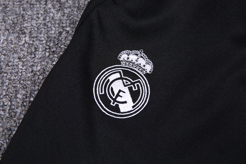 KIT PASSEIO COM CAPUZ - REAL MADRID - ROXO E AZUL