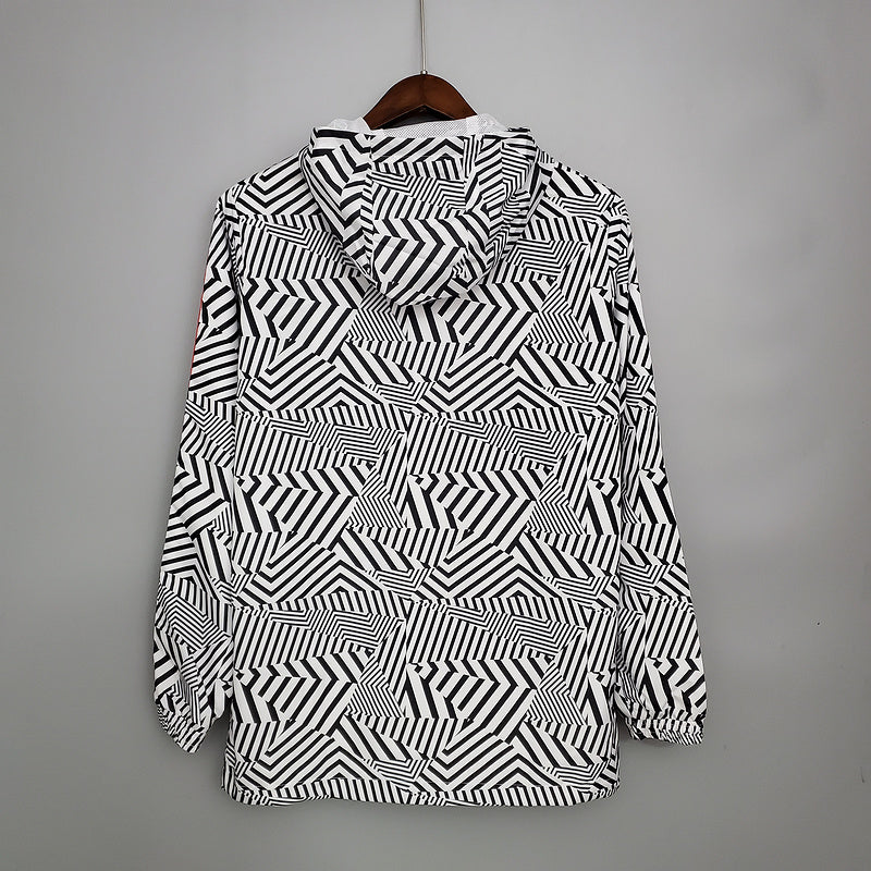 CORTA VENTO - MANCHESTER UNITED- PRETO, BRANCO E VERMELHO