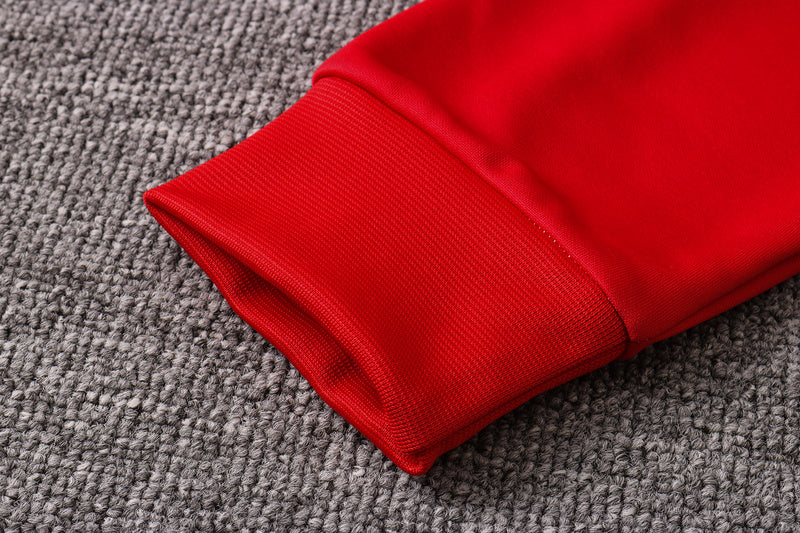 KIT PASSEIO COM CAPUZ - PARIS SAINT GERMAIN (PSG) - BRANCO, VERMELHO E AZUL