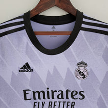 Carregar imagem no visualizador da galeria, CAMISA REAL MADRID - FORA/ AWAY - FEMININO - 22/ 23
