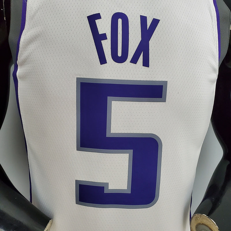 CAMISA SACRAMENTO KINGS - BRANCA COM NIKE BRILHANTE - 75TH ANNIVERSARY - 2021/ 2022