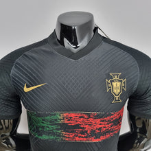 Carregar imagem no visualizador da galeria, CAMISA PORTUGAL - TREINO - JOGADOR - 22/23
