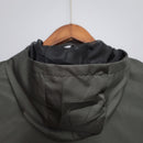 CORTA VENTO - ALEMANHA - PRETO E BRANCO