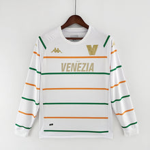 Carregar imagem no visualizador da galeria, CAMISA VENEZIA - MANGA LONGA -  FORA/ AWAY - TORCEDOR - 22/23
