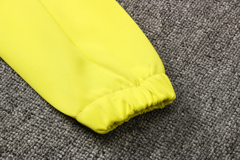 KIT PASSEIO - INTERNACIONAL - AMARELO E PRETO