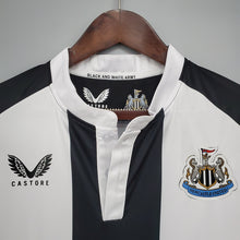 Carregar imagem no visualizador da galeria, CAMISA NEWCASTLE - CASA/ HOME - TORCEDOR - 21/22
