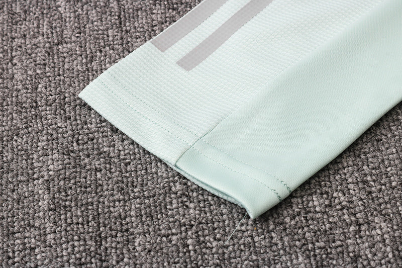 KIT PASSEIO - ESPANHA - BRANCO E PRETO