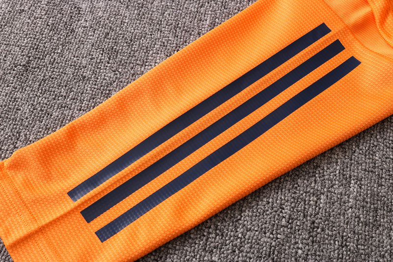 KIT PASSEIO - MANCHESTER UNITED - LARANJA, BRANCO E PRETO