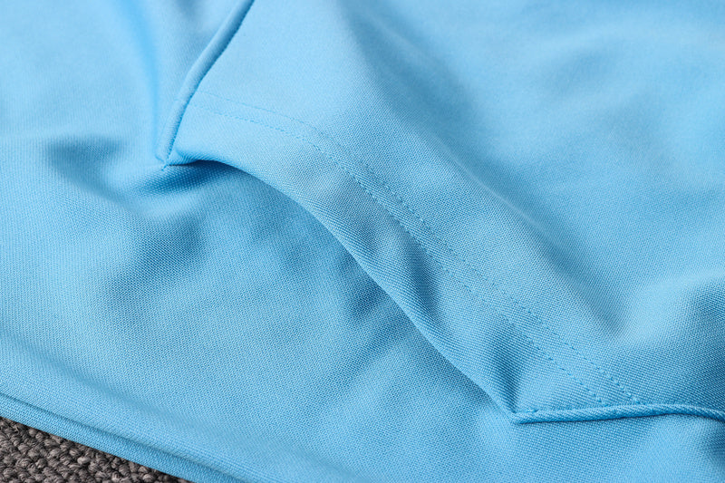 KIT PASSEIO COM CAPUZ - OLYMPIQUE DE MARSEILLE - AZUL E BRANCO