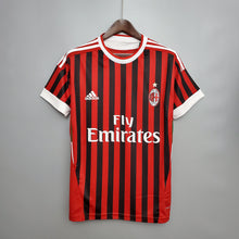 Carregar imagem no visualizador da galeria, CAMISA MILAN - RETRÔ - TORCEDOR - 2011
