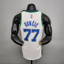 Carregar imagem no visualizador da galeria, CAMISA DALLAS MAVERICKS - BRANCA COM NIKE BRILHANTE - CITY EDITION 75TH ANNIVERSARY - 2021/ 2022
