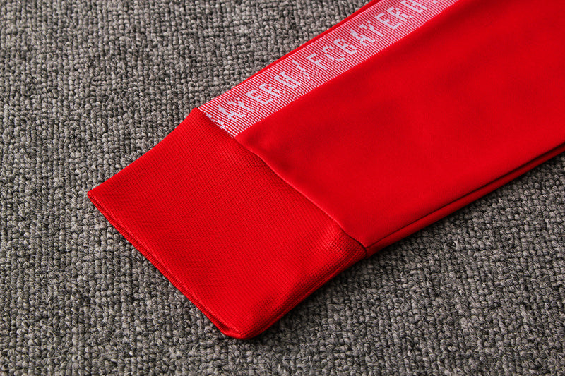 KIT PASSEIO - BAYERN DE MUNIQUE - VERMELHO E AZUL