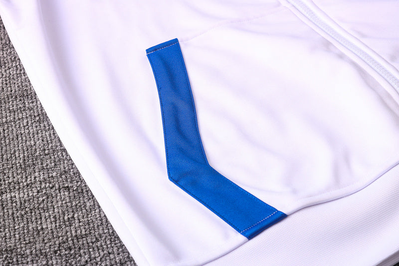 KIT PASSEIO COM CAPUZ - PARIS SAINT GERMAIN (PSG) - BRANCO, VERMELHO E AZUL