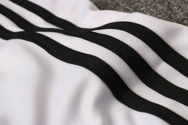 KIT BÁSICO - JUVENTUS- BRANCO, PRETO E VERDE