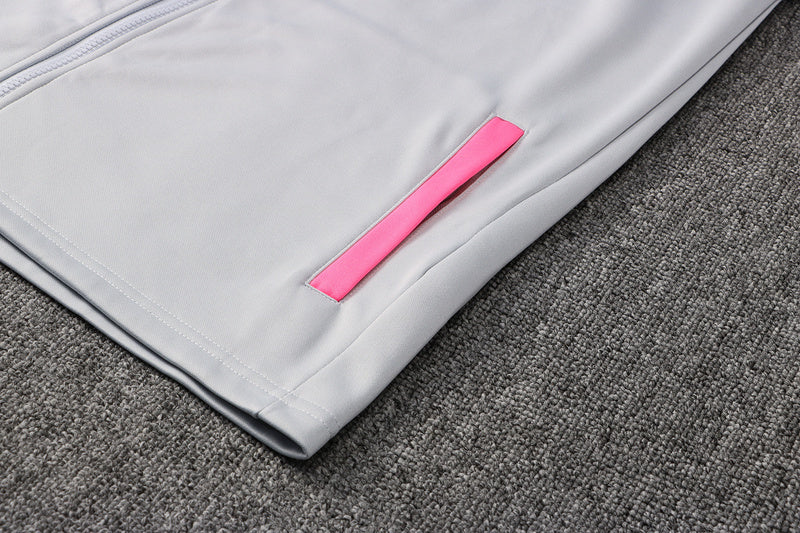 KIT PASSEIO COM CAPUZ - PARIS SAINT GERMAIN (PSG) - BRANCO E ROSA