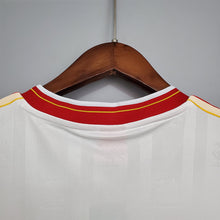 Carregar imagem no visualizador da galeria, CAMISA LIVERPOOL - RETRÔ - TORCEDOR - 1985/1986
