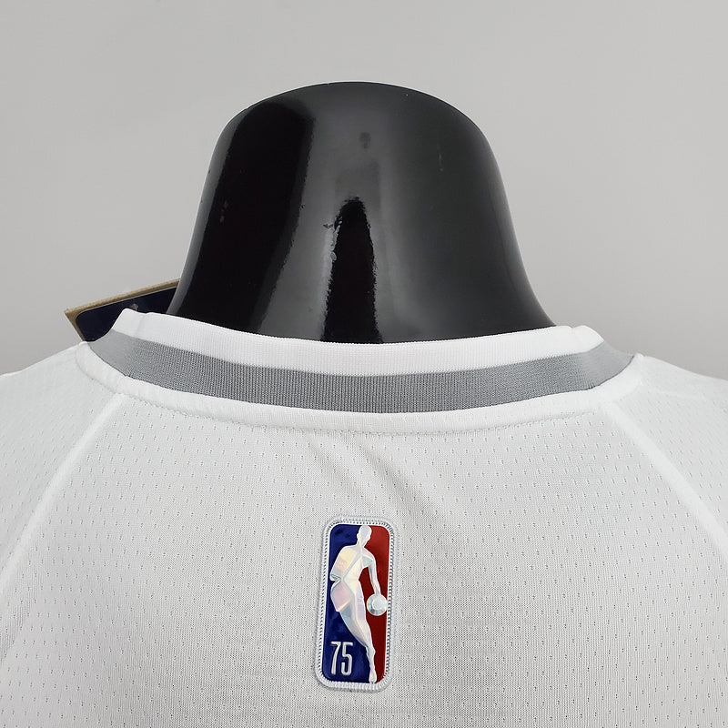 CAMISA OKLAHOMA CITY THUNDER - BRANCA COM NIKE BRILHANTE - CITY EDITION 75TH ANNIVERSARY - 2022