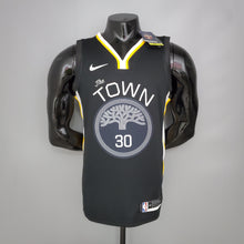 Carregar imagem no visualizador da galeria, CAMISA GOLDEN STATE WARRIORS - PRETA CITY TOWN - #30 CURRY
